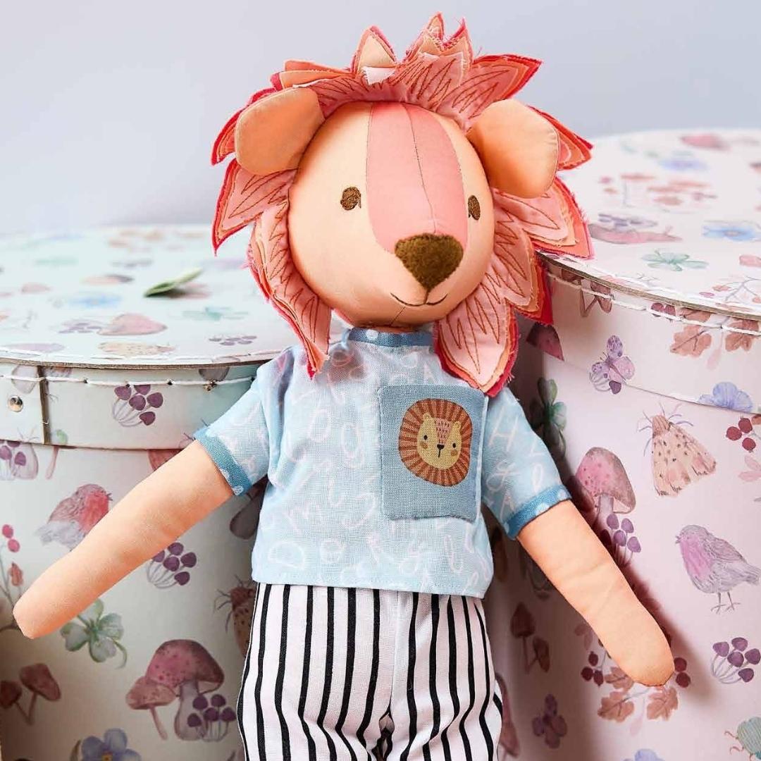 Rory Lion Toy Sewing Pattern | Dressimal Series